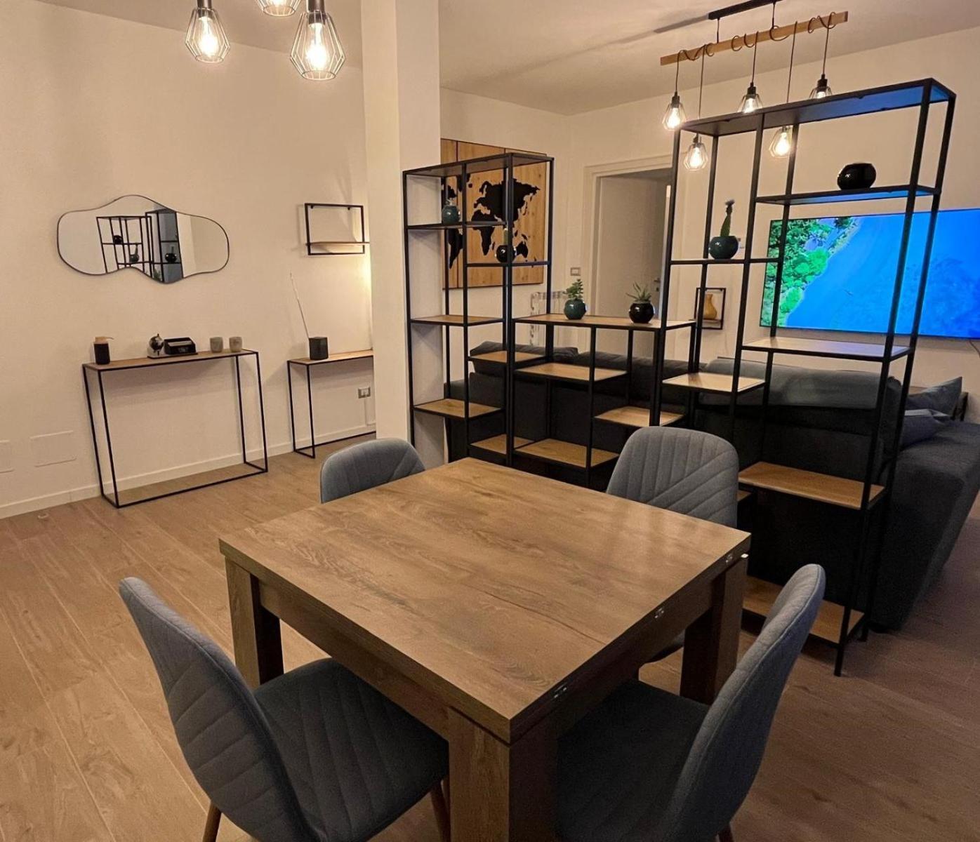 Boutique House La Fenice Piacenza Eksteriør billede